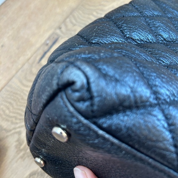 ♠️Quilted Chain Tote - Picture 9 of 10